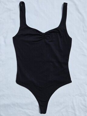 Aritzia Babaton Bodysuit